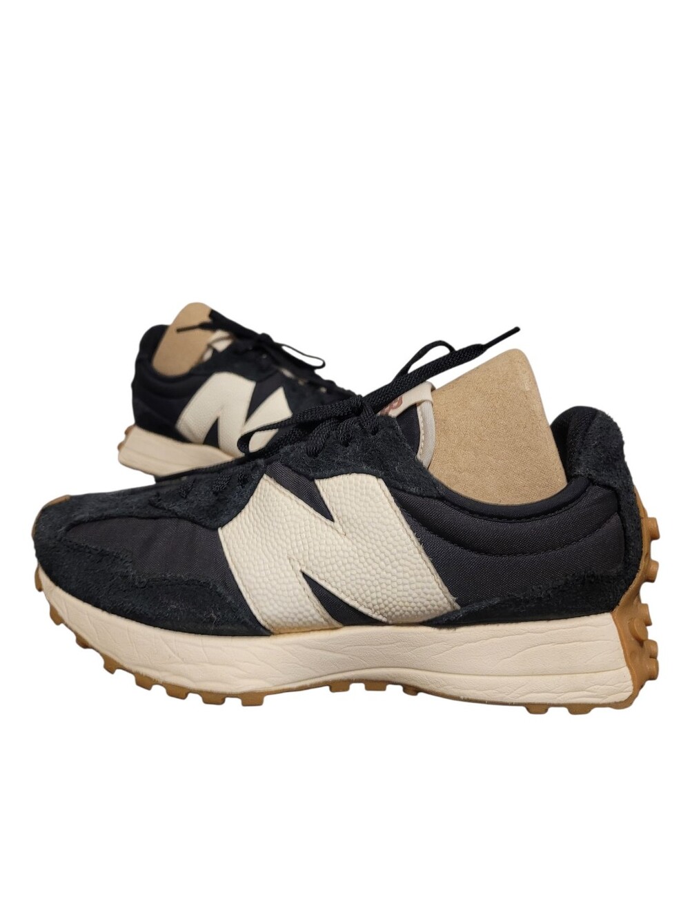 New Balance 327 Black White Suede Leather Nylon Training Running Sneakers Wmn 7